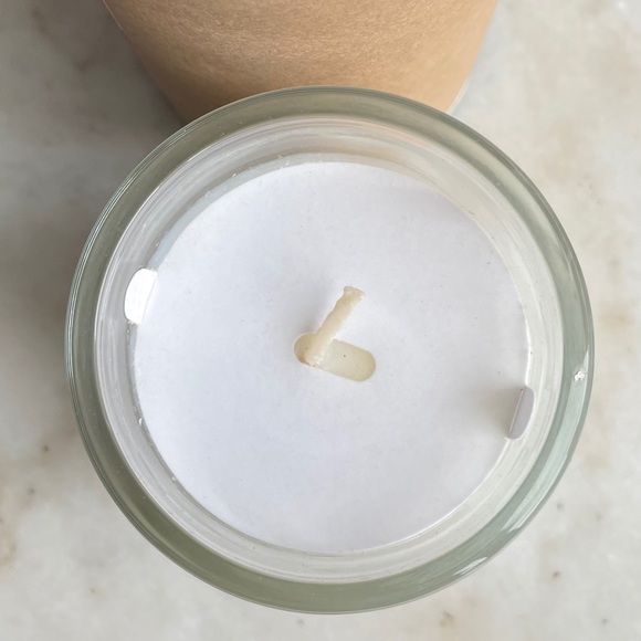 NWOT Insomnia Confetti Cookie Scented Candle - Picture 3 of 4